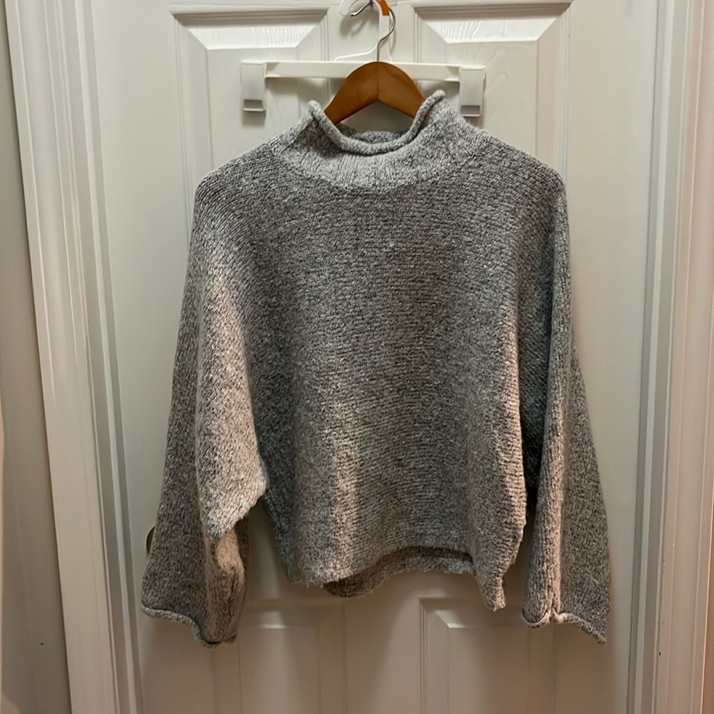 Grey sweater
